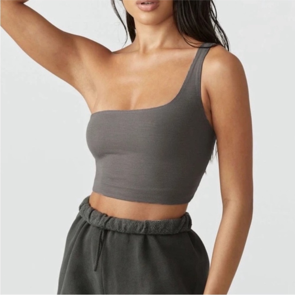 Joah Brown One-Shoulder Ribbed Crop Top in Charcoal Gray